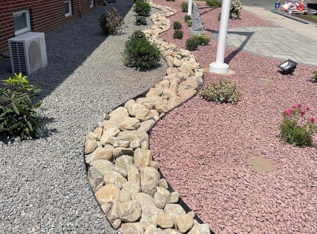 Paths | Larson’s Garden Center and Landscaping Stone River paths