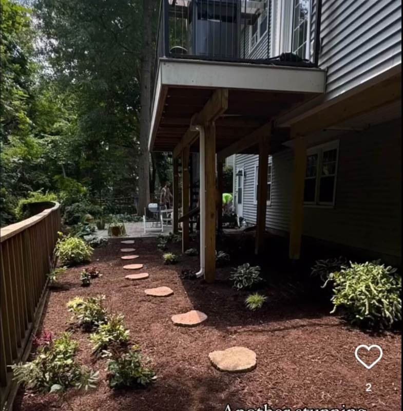 Transition property | Larson’s Garden Center and Landscaping Landscape project
