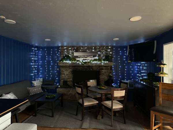 Emporium 37 room to rent